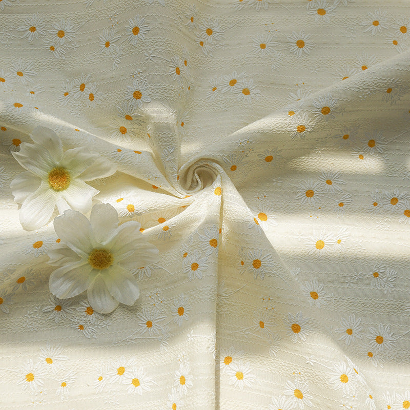Cotton Seersucker Fabric, Daisy Print Cloth for Dresses & Sleepwear