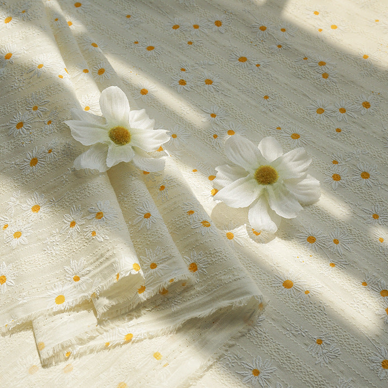 Cotton Seersucker Fabric, Daisy Print Cloth for Dresses & Sleepwear