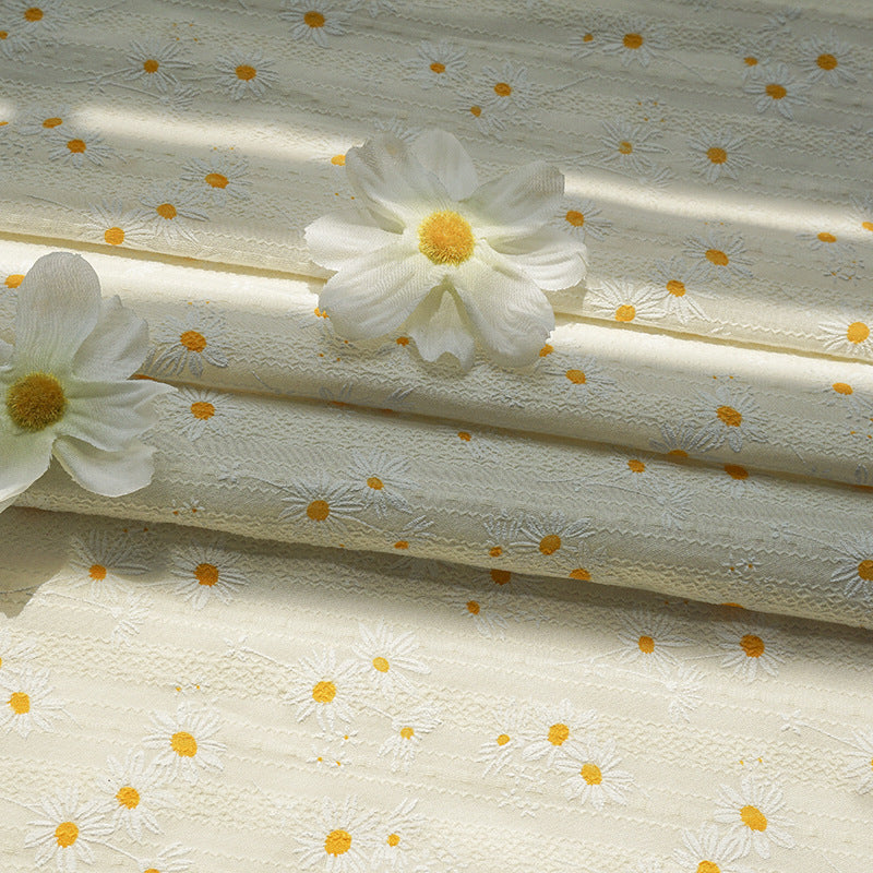 Cotton Seersucker Fabric, Daisy Print Cloth for Dresses & Sleepwear
