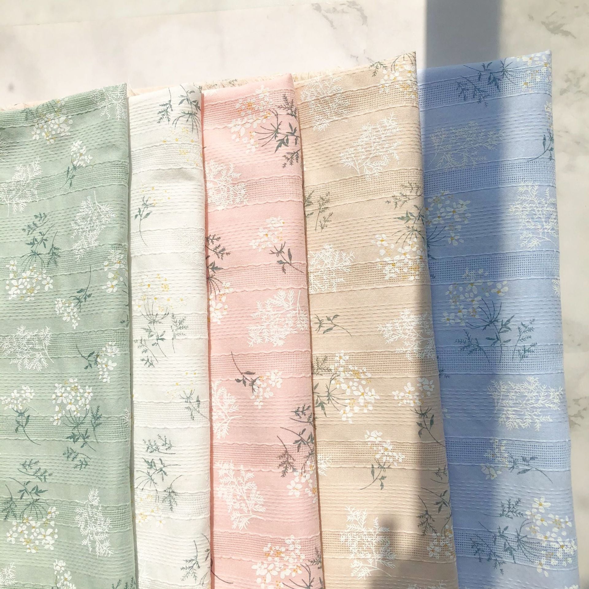 Cotton Bouquet Jacquard Fabric, for Dresses & DIY