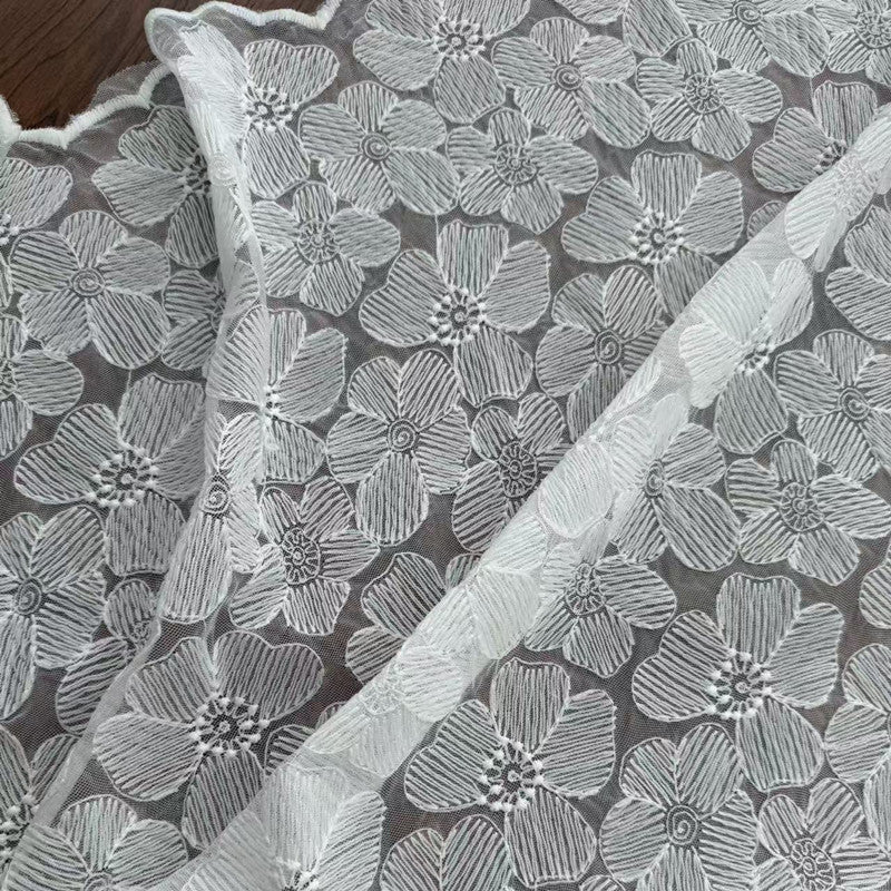 French Court Polyester Lace Fabric, 80 g/m², 125 cm Wide, for Dresses, Table & Piano Cover
