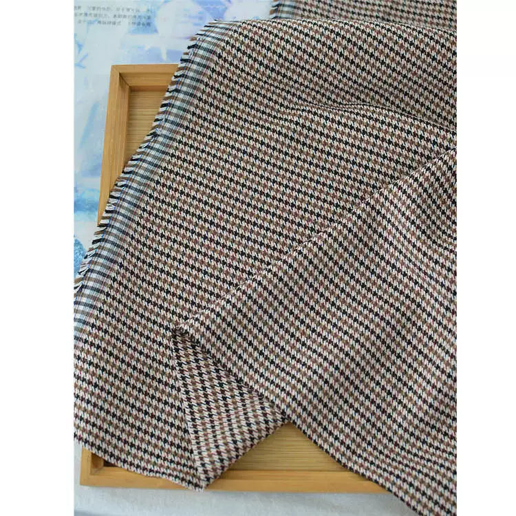 Vintage Houndstooth Stretch TR Suiting Fabric, Wrinkle-Resistant Cloth for Pants & Coats