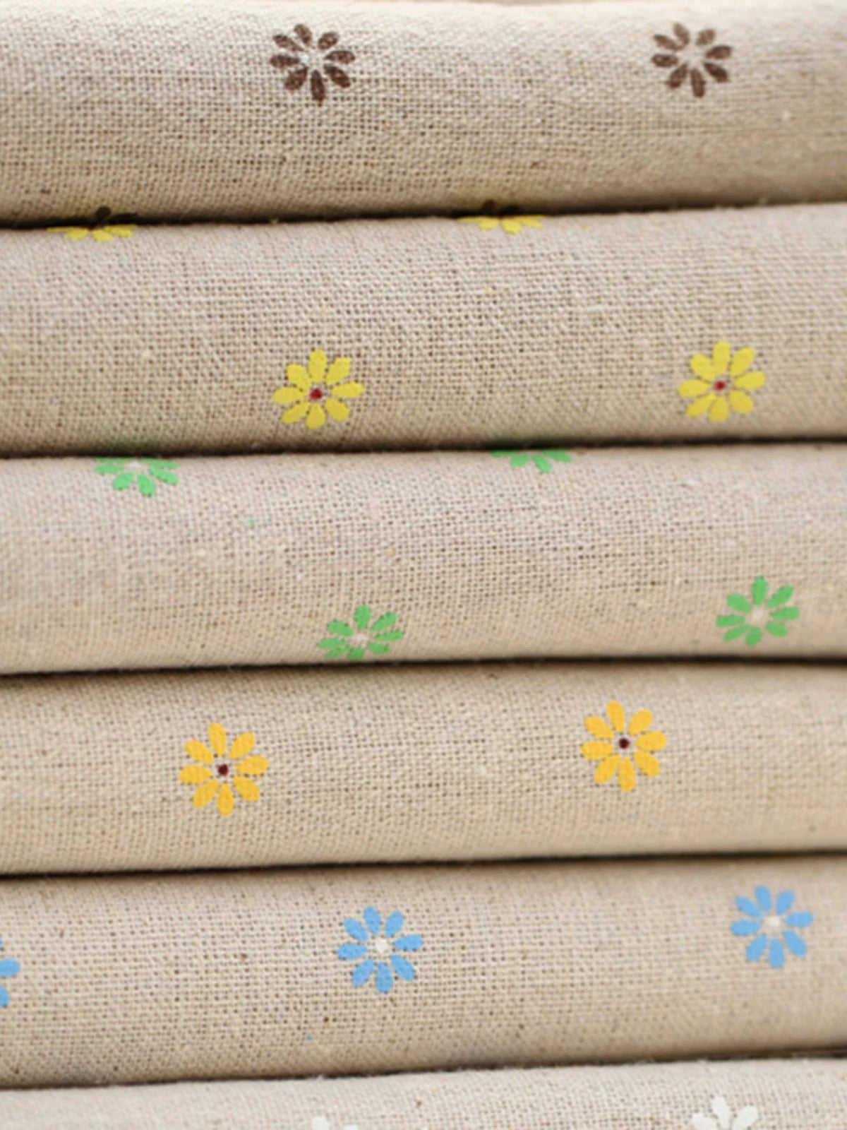 Heavy Cotton Linen Daisy Fabric, for Curtains & Upholstery