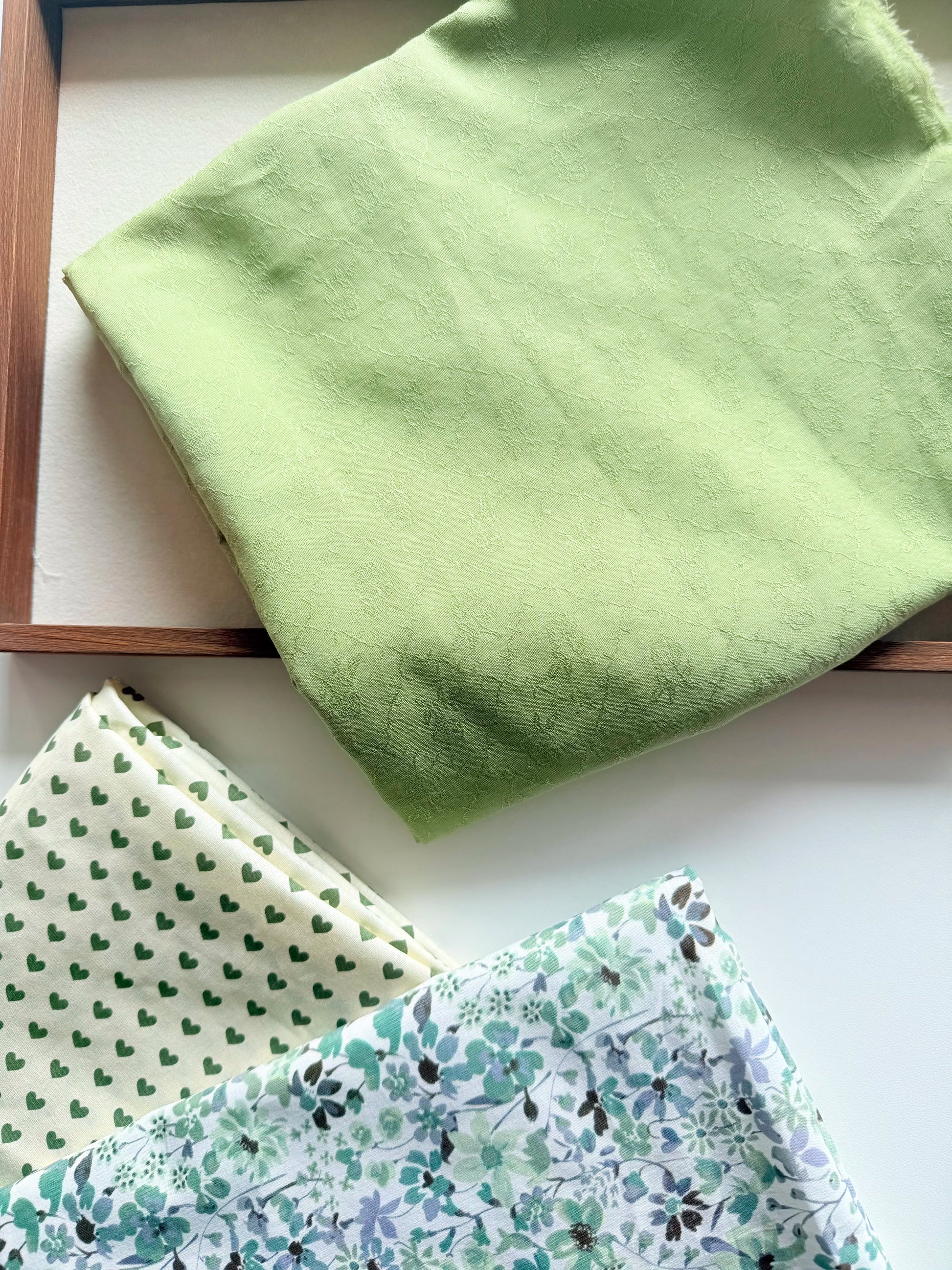 Cotton Jacquard Print Fabric, Green Botanical, for Dresses, Blouses & Scrunchies