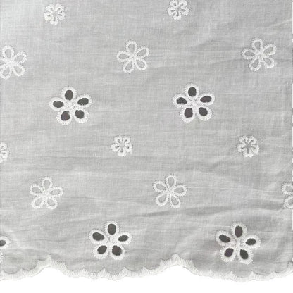 100% Cotton Cutwork Embroidery Fabric, 180 g/m², 130 cm Wide, for Shirts, Curtains & Dresses