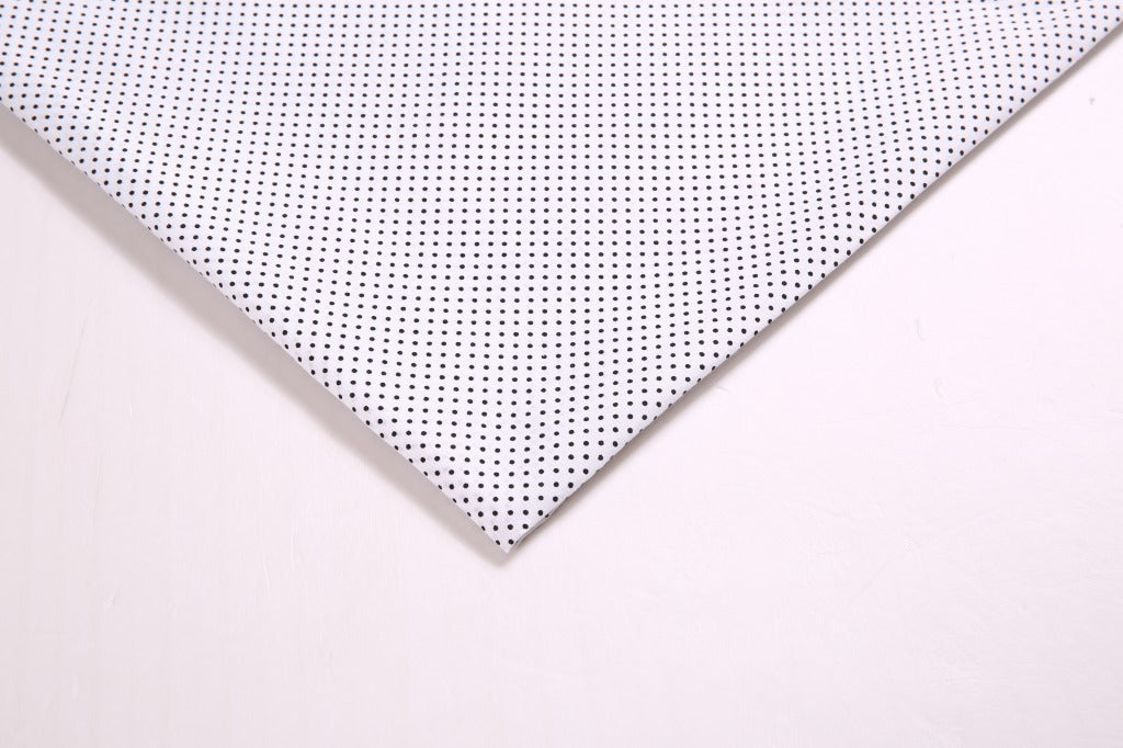 Floral Polyester Fabric - Craft & Craft by the Yard - 白底Black点