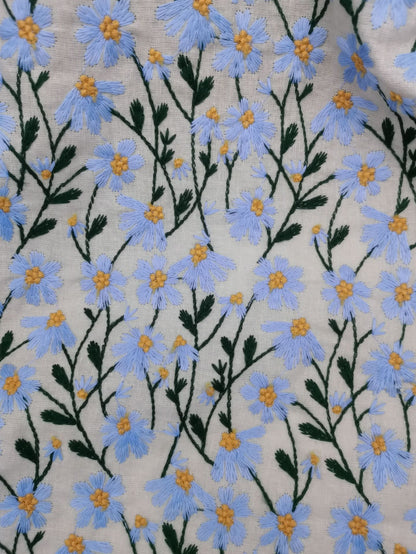 Daisy Embroidered - 1