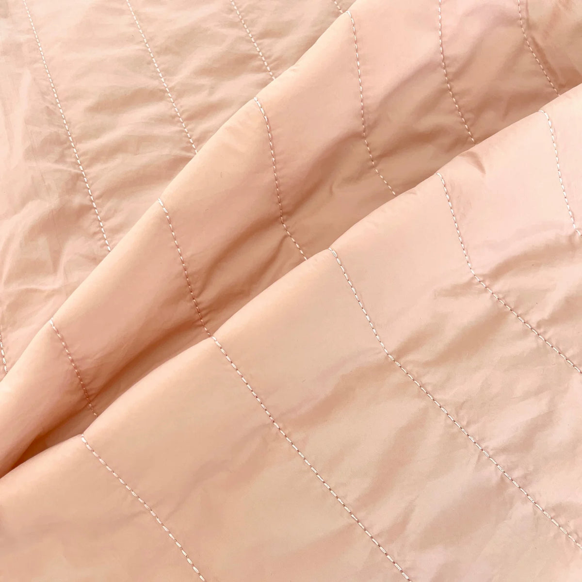 Quilted Padded Fabric, Heart & Bow for Apparel, 51 in Wide - Quilted Stripe