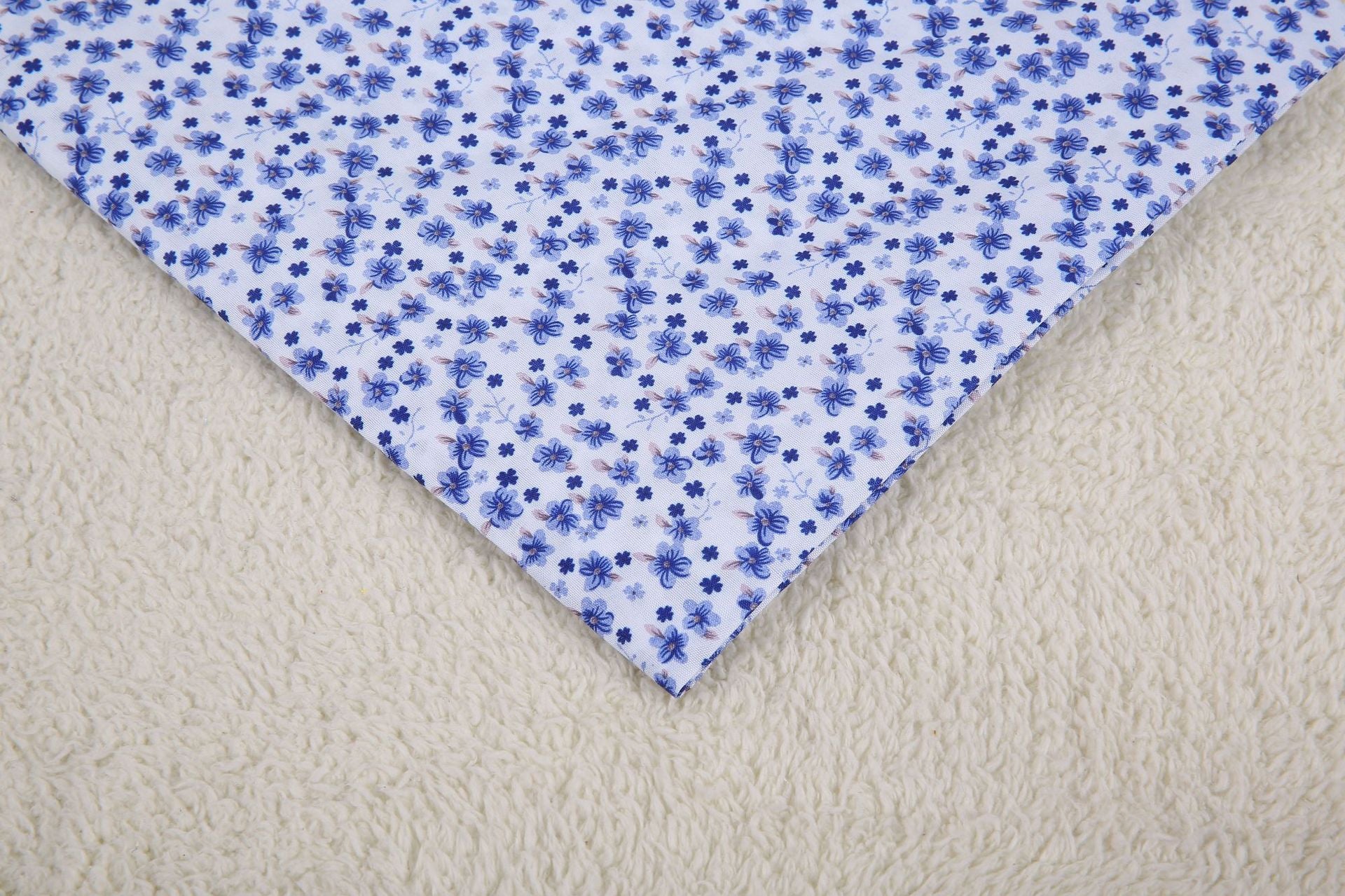 Polyester Orchid Print Fabric, for Hair Pieces & Crafts - Blue