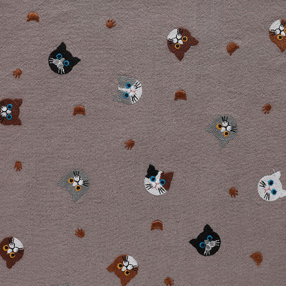 Cat 3D Embroidery Fabric, for Toys & Apparel, 49 in Wide - Grey Cat