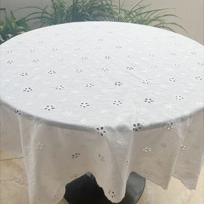 100% Cotton Cutwork Embroidery Fabric, 180 g/m², 130 cm Wide, for Shirts, Curtains & Dresses