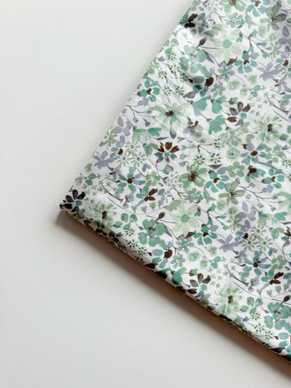 Cotton Jacquard Print Fabric, Green Botanical, for Dresses, Blouses & Scrunchies - Green Flower