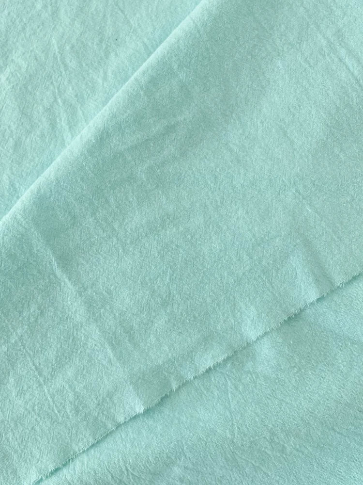 Polyester Crinkle Mint Fabric, for Tops & Table Linens