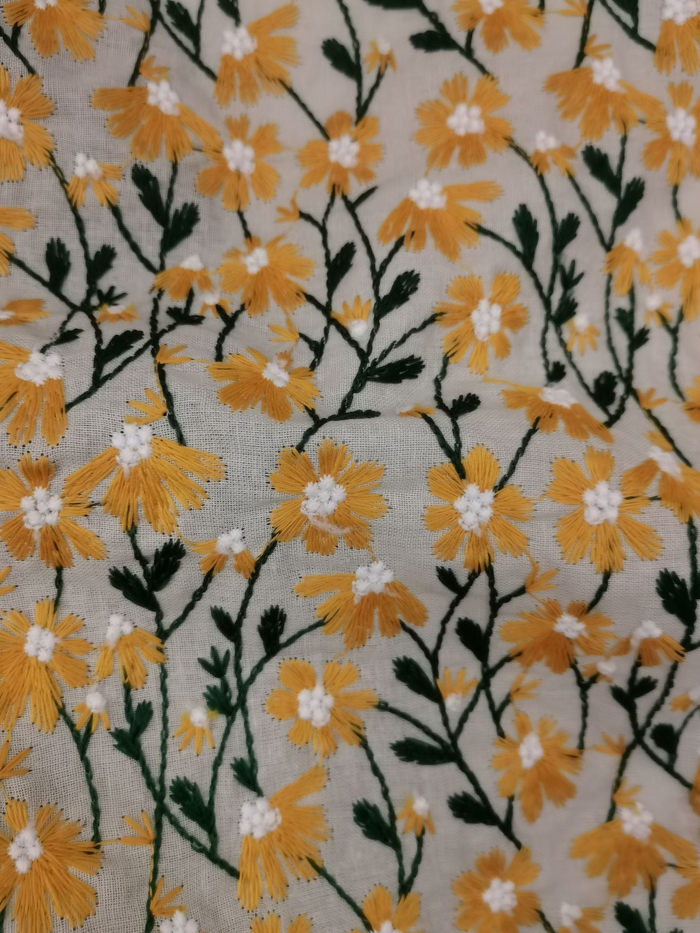 Daisy Embroidered - 7