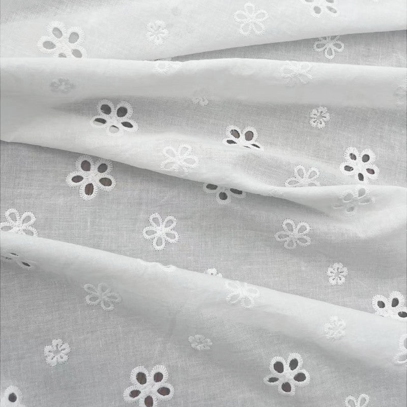 100% Cotton Cutwork Embroidery Fabric, 180 g/m², 130 cm Wide, for Shirts, Curtains & Dresses