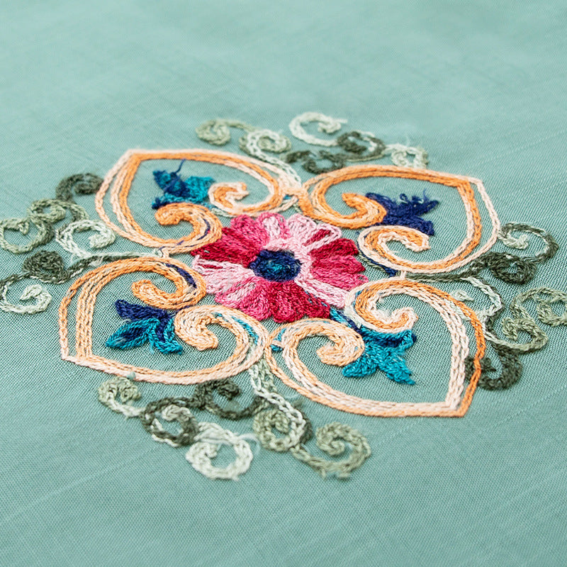 Embroidered Slub Cotton Fabric, Lightweight Woven Cloth for Shirts & Dresses