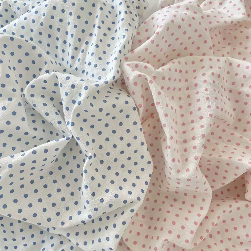 Polyester Crinkle Dot Fabric, for Blouses & Dresses
