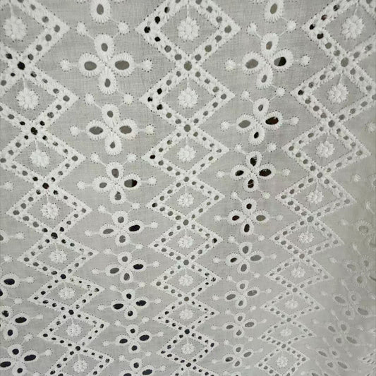 100% Cotton Cutwork Embroidered Fabric, 80 g/m², 130 cm Wide, for Dresses, Shirts & Table Linen