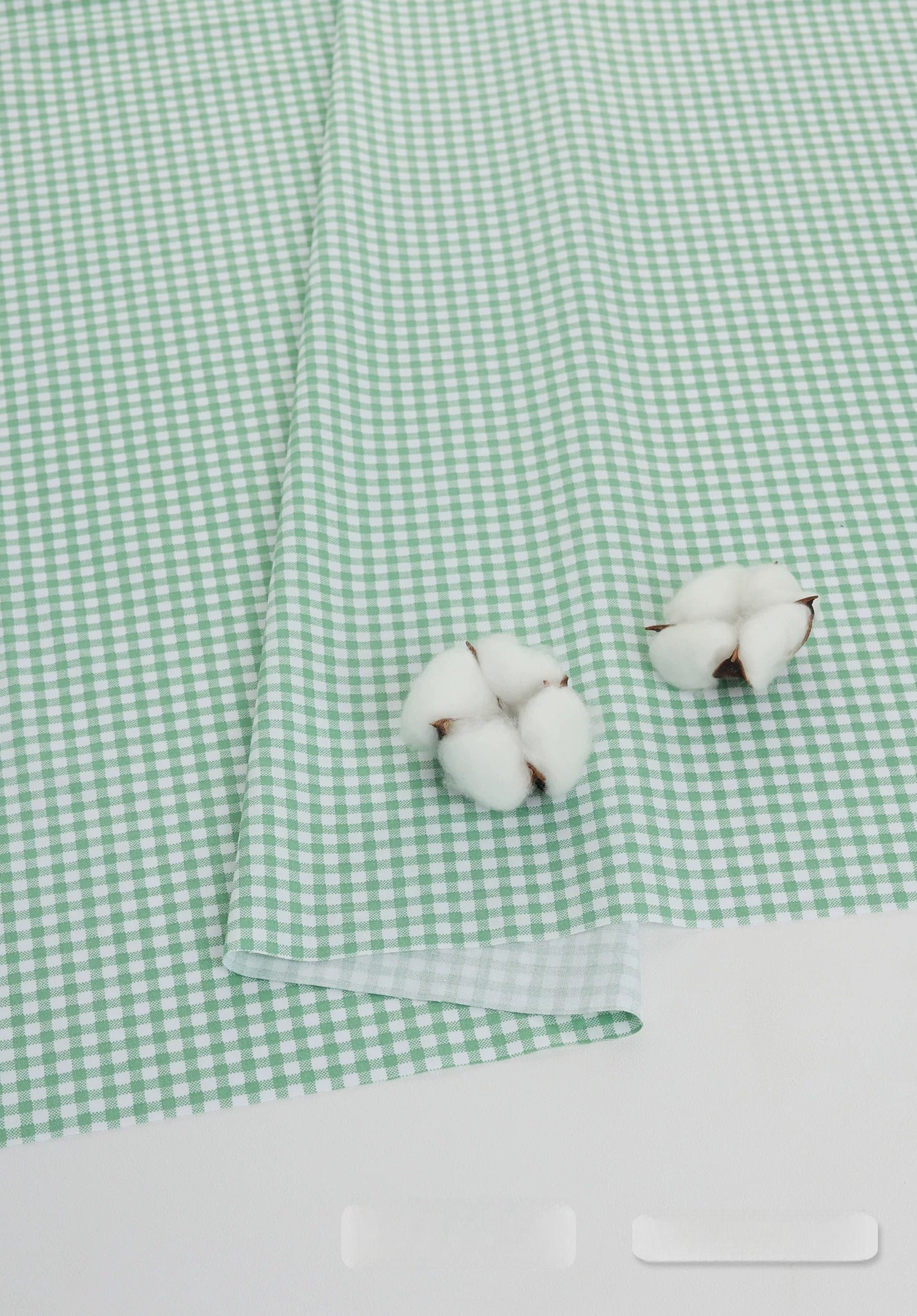 Cotton Fabric, Plaid Stripe & Polka Prints, for Bedding, Tablecloths & Garments - Pea Green Plaid