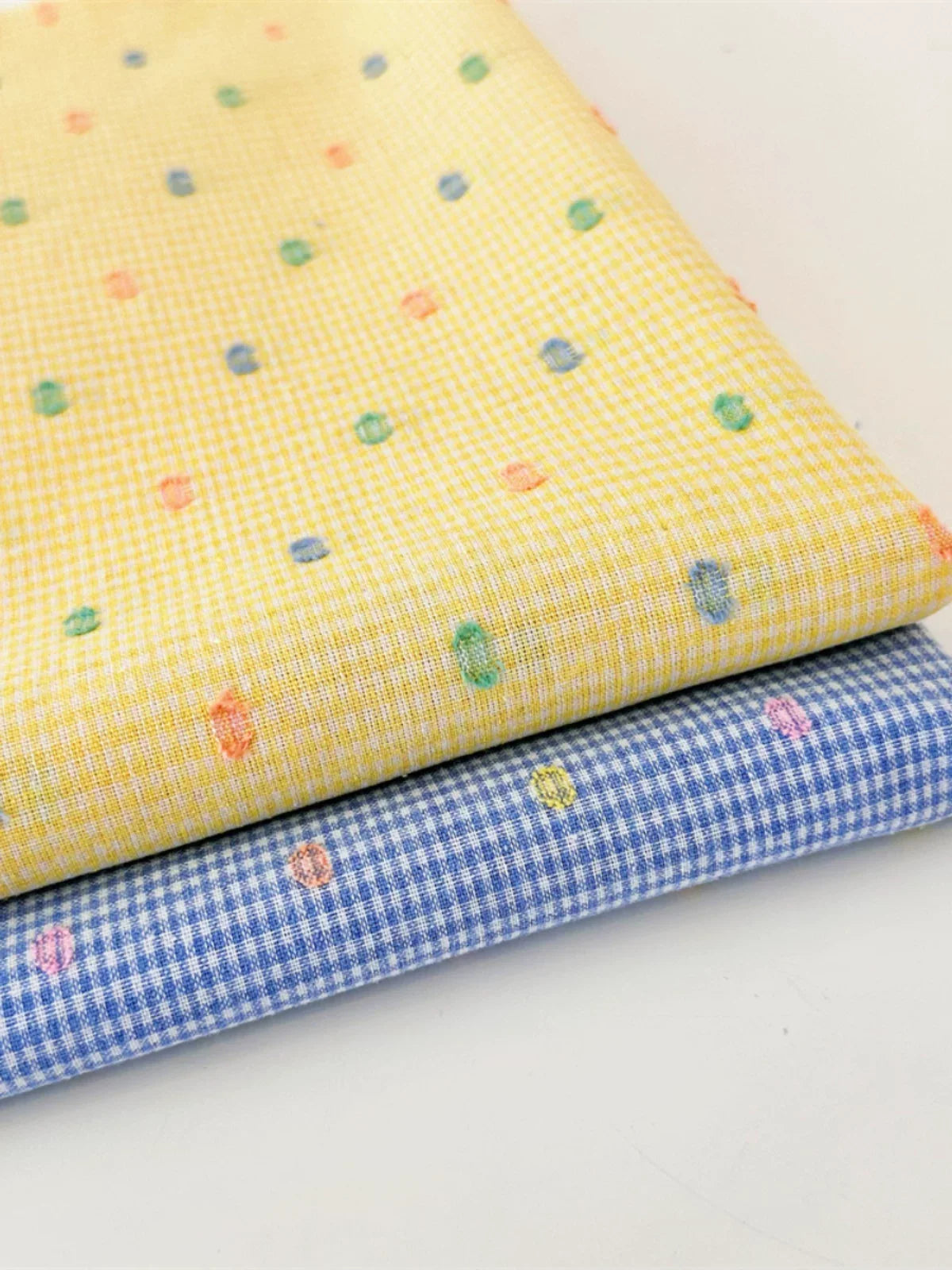 Cotton Clipped Floral Fabric, for Shirts & Dresses