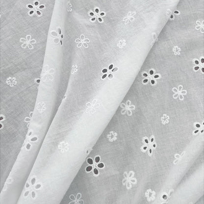 100% Cotton Cutwork Embroidery Fabric, 180 g/m², 130 cm Wide, for Shirts, Curtains & Dresses