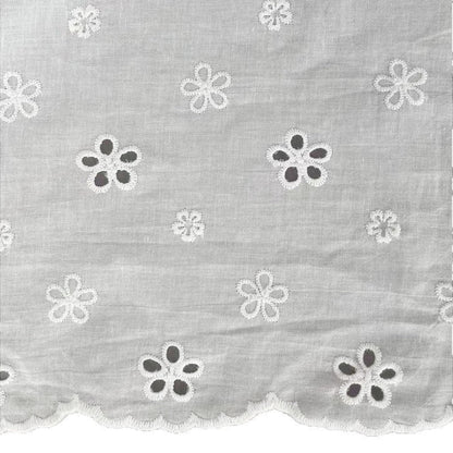 100% Cotton Cutwork Embroidery Fabric, 180 g/m², 130 cm Wide, for Shirts, Curtains & Dresses