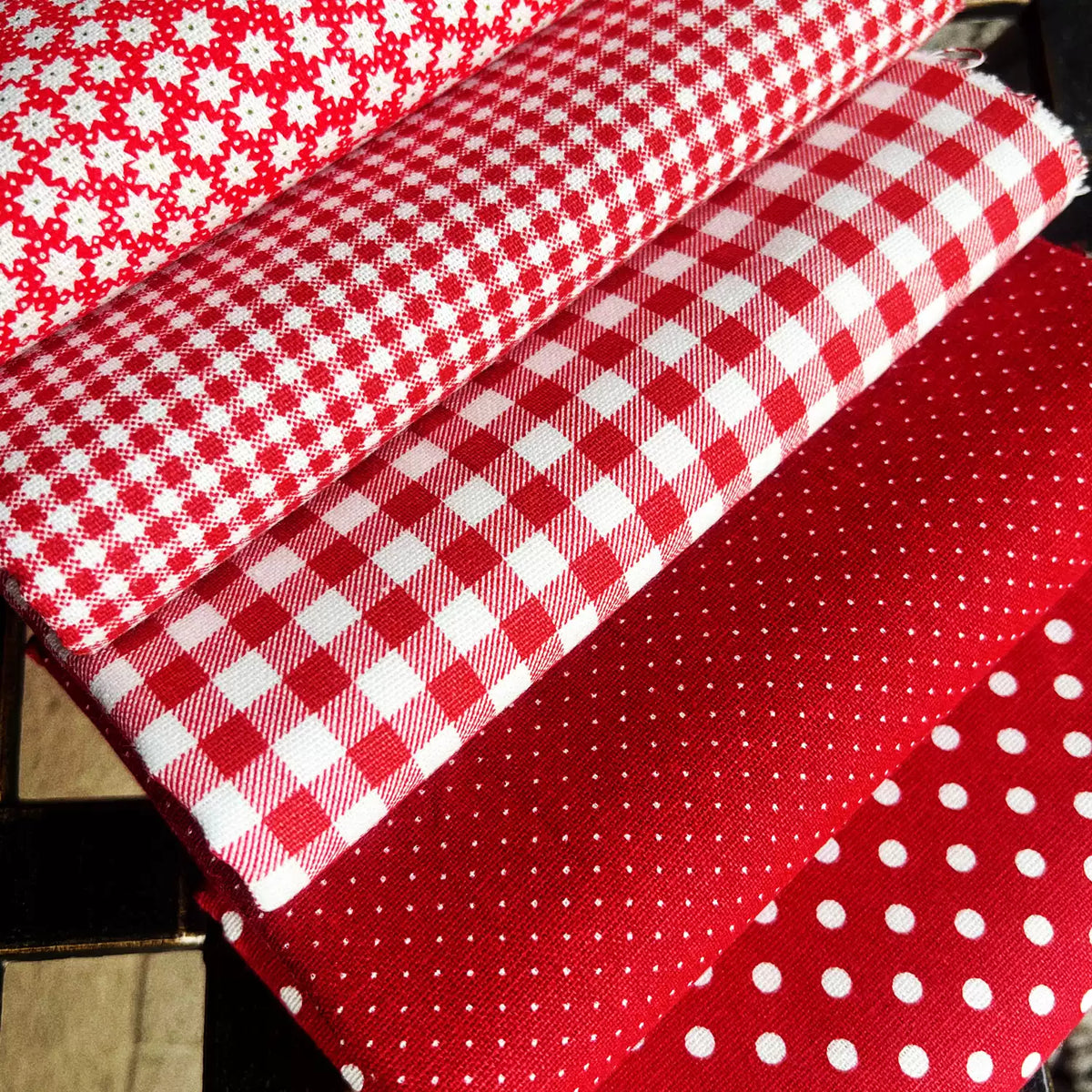 Cotton Polka Dot & Check Fabric, for Shirts & Cushions