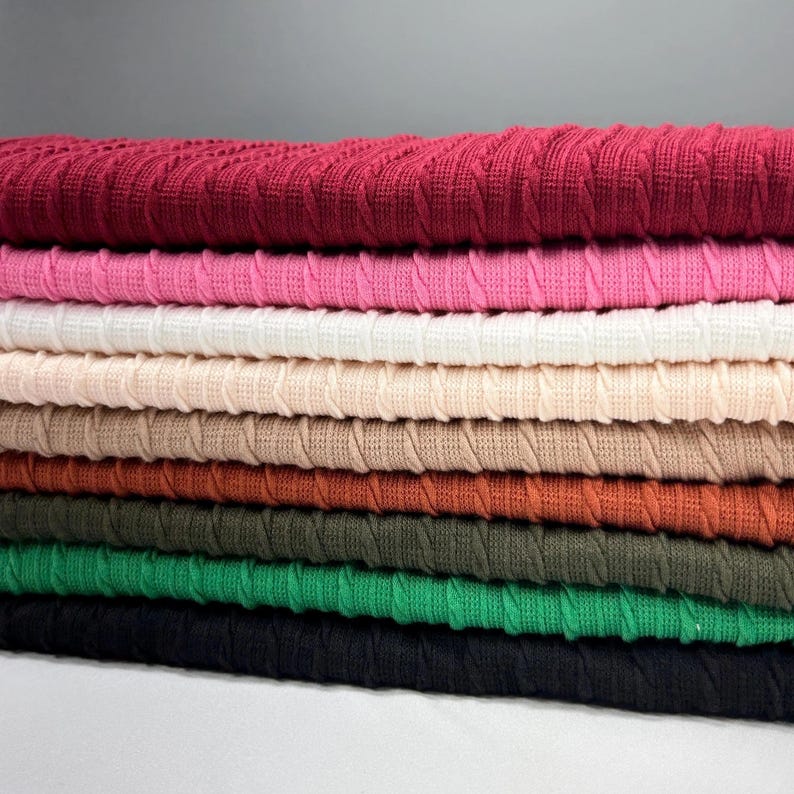 Cable Knit Chain Jacquard Fabric - Texture Detail