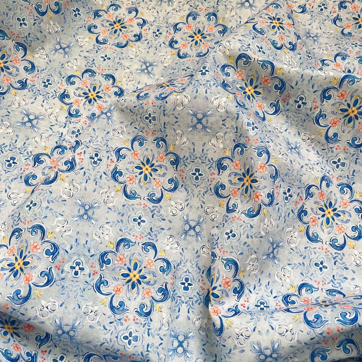 Printed Fabric, Printed, for Dresses & Tops, 59 in Wide