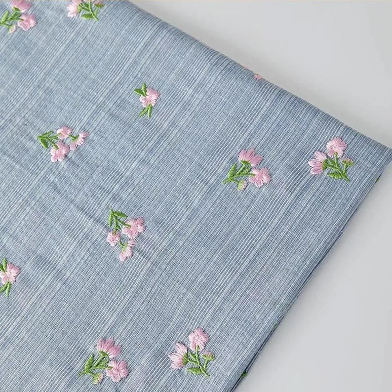 Floral Embroidered Cotton Linen - Texture